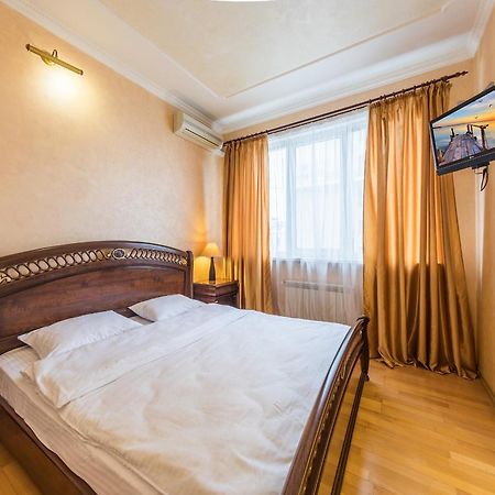 Apartment In The City Center Kiev Buitenkant foto