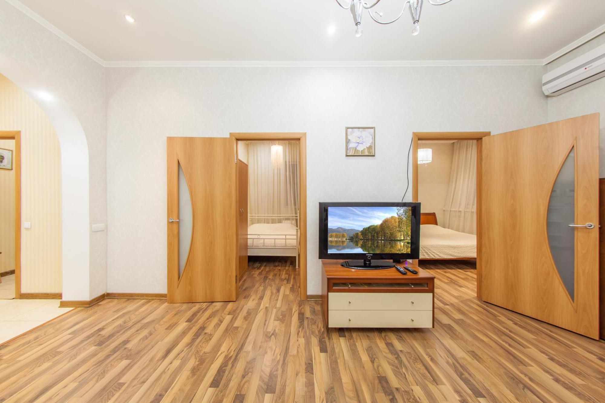 Apartment In The City Center Kiev Buitenkant foto